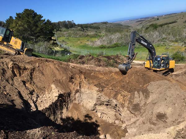Expert Excavation & Site Preparation services by Joseph Engineering - underground utility contractor in California